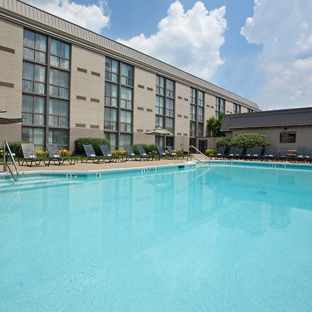 Holiday Inn Cincinnati-Riverfront By Ihg Ковингтън Екстериор снимка