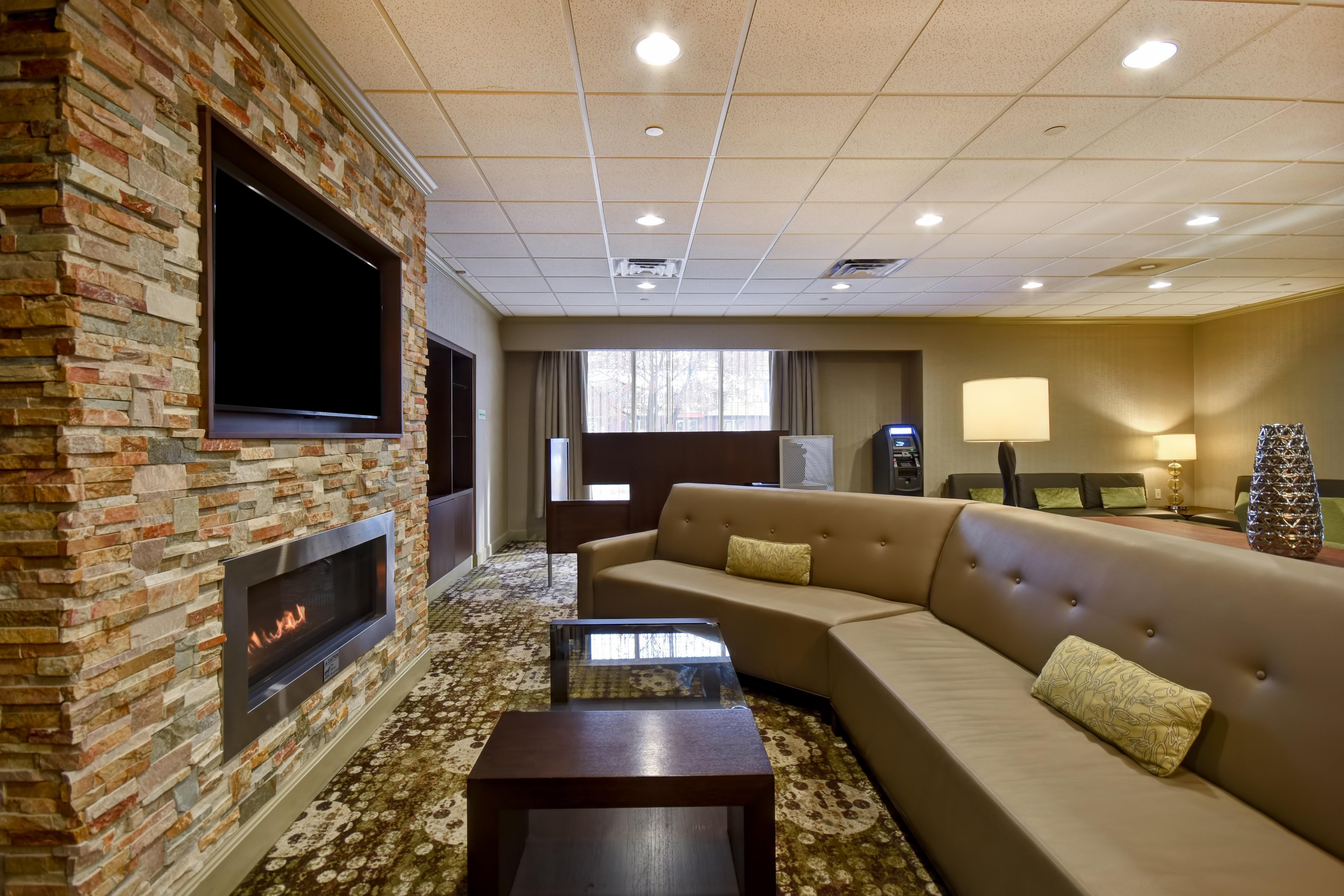Holiday Inn Cincinnati-Riverfront By Ihg Ковингтън Екстериор снимка