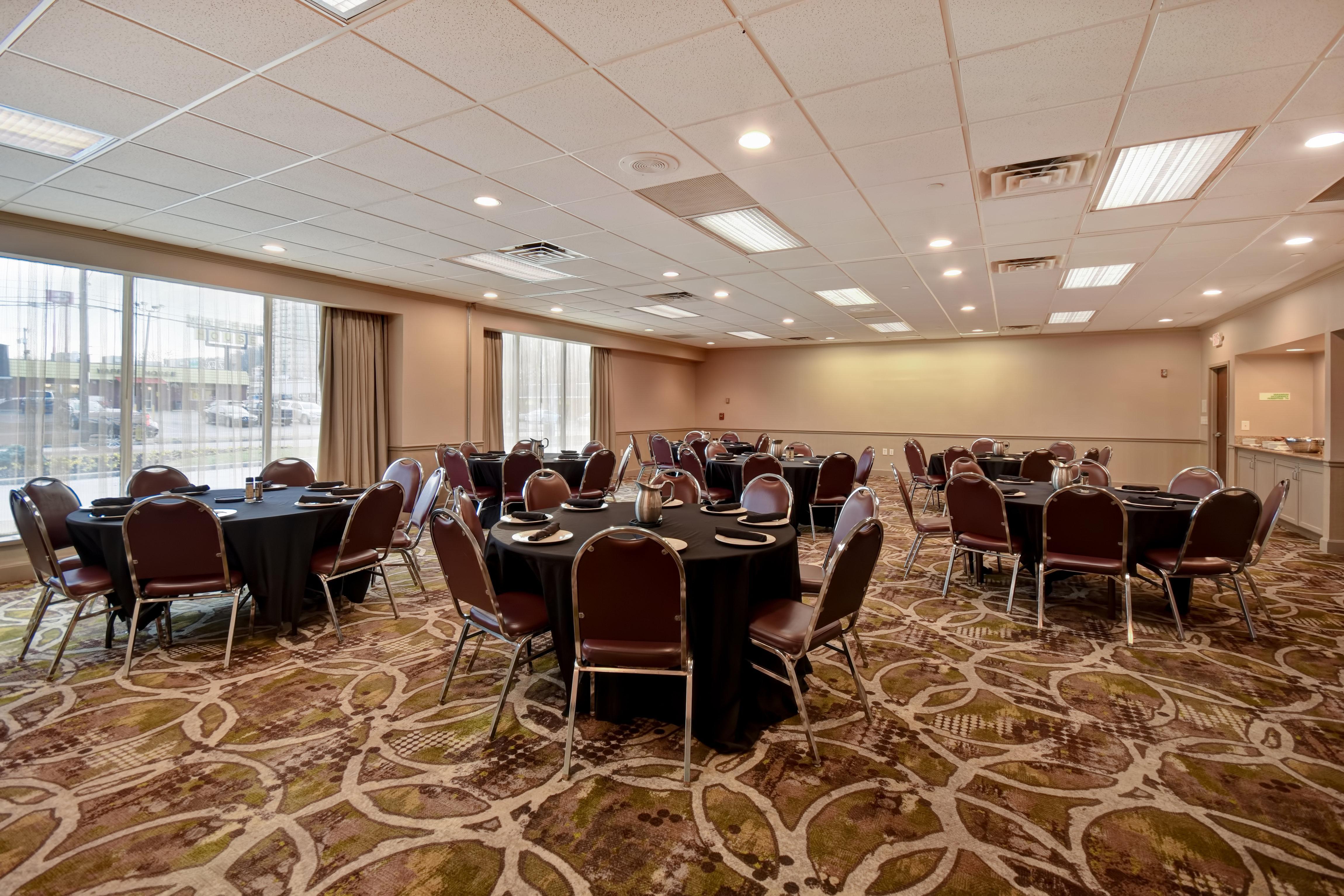 Holiday Inn Cincinnati-Riverfront By Ihg Ковингтън Екстериор снимка